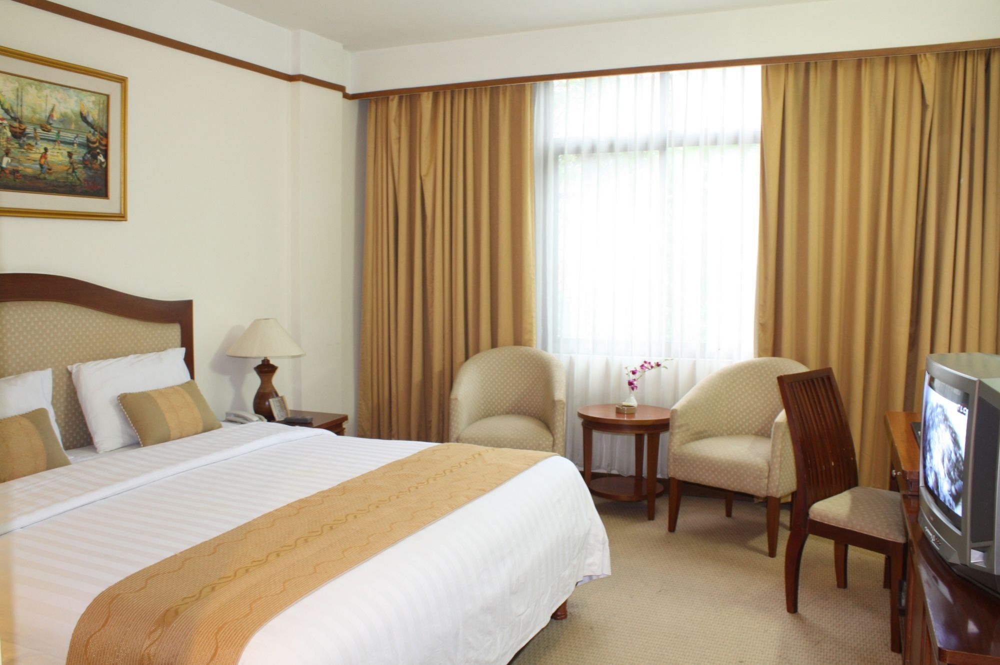 Grand Pasundan Convention Hotel Bandung Esterno foto